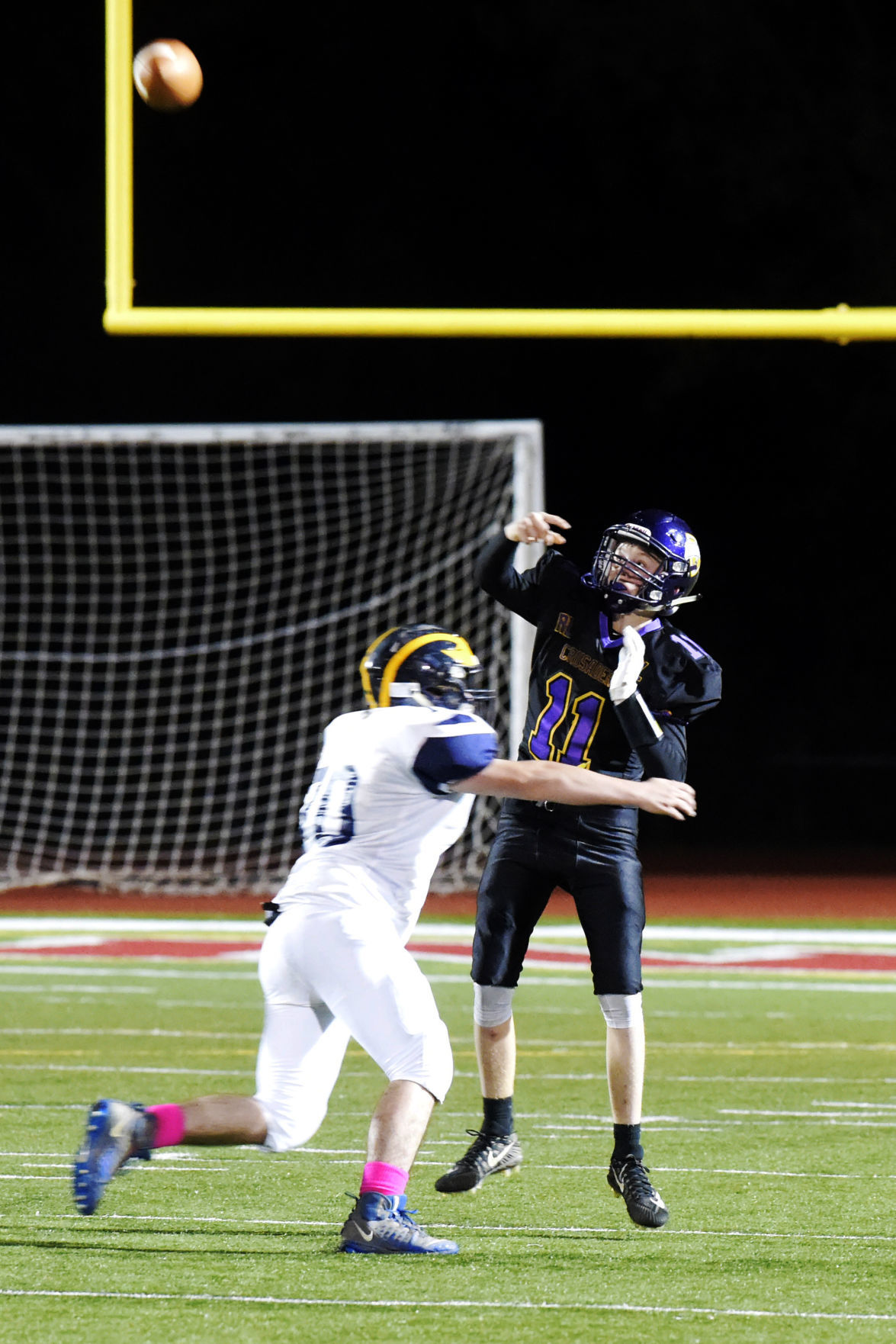 Camdin Jansen gets the pass away
